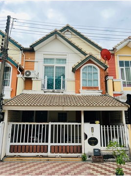 ให้เช่าบ้าน ทาวน์เฮ้าส์ รังสิต คลอง 2 ธัญบุรี บ้านสวย  แอร์ 3 ตัว ทำเลดี ติดถนนใหญ่ ใกล้ฟิวเจอร์พาร์ค ใกล้รถไฟฟ้าสายสีแดงและสีเขียว 