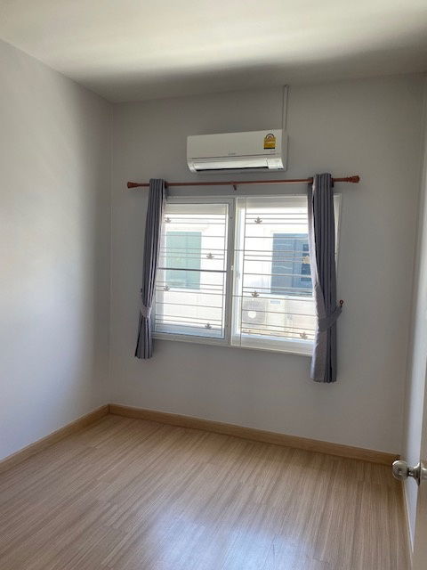 รูป ให้เช่า Townhome โครงการ Casa City Bangna (คาซ่า ซิตี้ บางนา กม. 7) 4 นอน 3 ห้องน้ำ (ติดMega Bangna) ค่าเช่า 20,000 บาท/ เดือน - รูปที่ 3/15