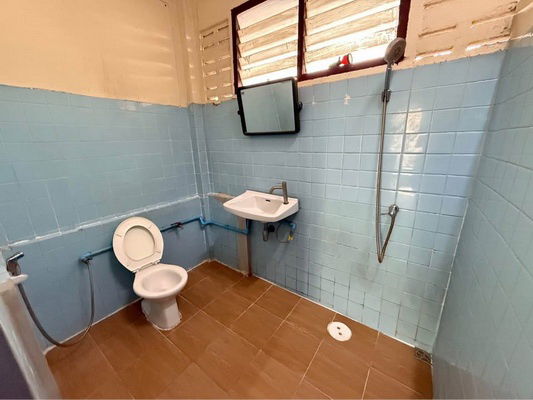 picture FOR RENT DETACHED HOUSE WAREHOUSE NAVAMIN 42 / 3 bedrooms 3 bathrooms / 100 Sqw. 300 Sqm. **22,000** CLOSE TO PATTAVIKORN MARKET - 13/13