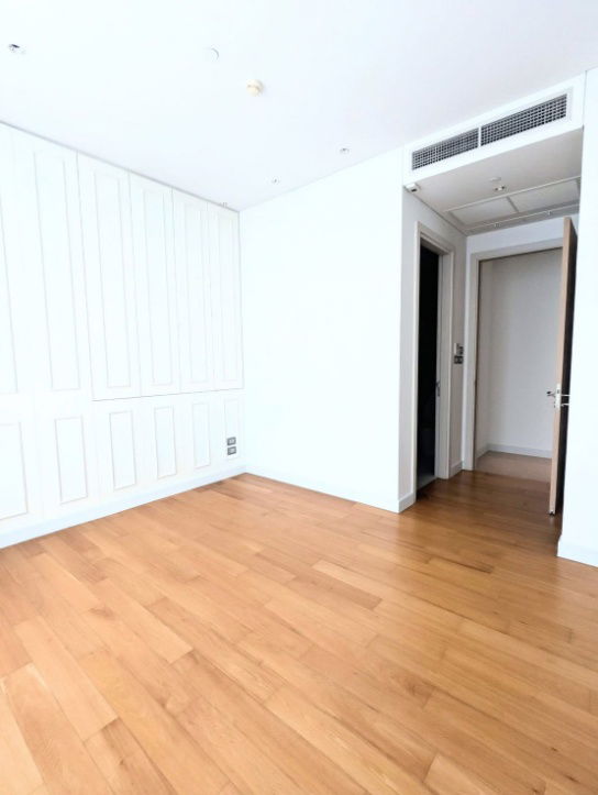 รูป #A124141 ✅ 30/8/68  ให้เช่า Sindhorn Residence📲📢สอบถาม ld line @condoboy - รูปที่ 9/15