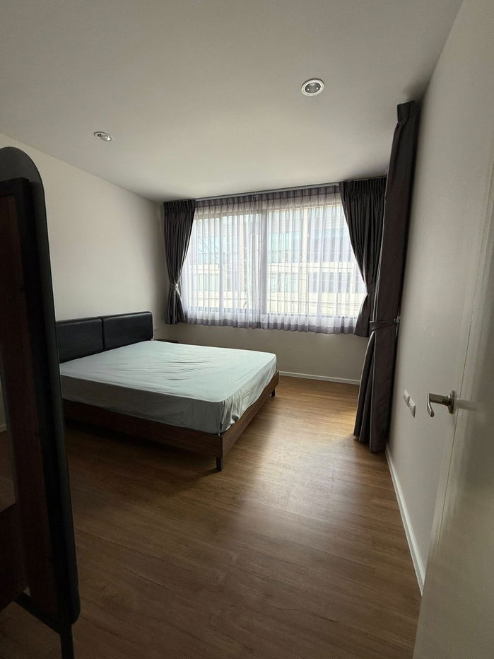 รูป AB05813 - Baan Klang Muang Bangna - Wongwaen - รูปที่ 9/12
