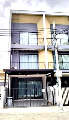 เช่าทาวน์โฮม เขตคลองสามวา : ให้เช่า นลินอเวนิวพลัส(Nalin Avenue Plus) ทำเลรามอินทรา-มีนบุรี 