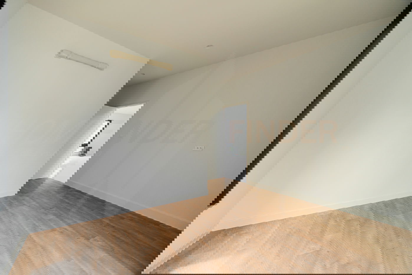 picture Setthasiri Wongwaen - Chatuchot  4 bedrooms, for sale - 4/11