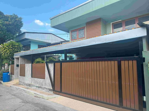 บ้าน ให้เช่า 50ตรว. 5 ห้องนอน 3 ห้องน้ำ 