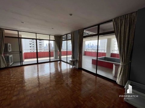 ✨Flash Deal ✨Baan Prida  ( 3Bed 4Bath 393SQM.) แต่งครบพร้อมอยู่ !! เพียง85,000 บาทต่อเดือน Tel.0981315848 @propmatch