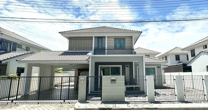 รูป ขายบ้านสวย 2 ชั้น โครงการ แกรนด์ วัลเล่ สุขุมวิท-เลี่ยงหนองมน ชลบุรี  - รูปที่ 1/20