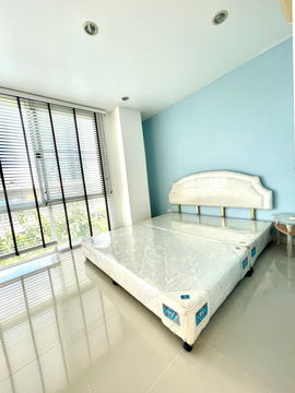 For Rent, Citrine condo near BTS Wongwianyai including furniture Line OA: @017sfxil