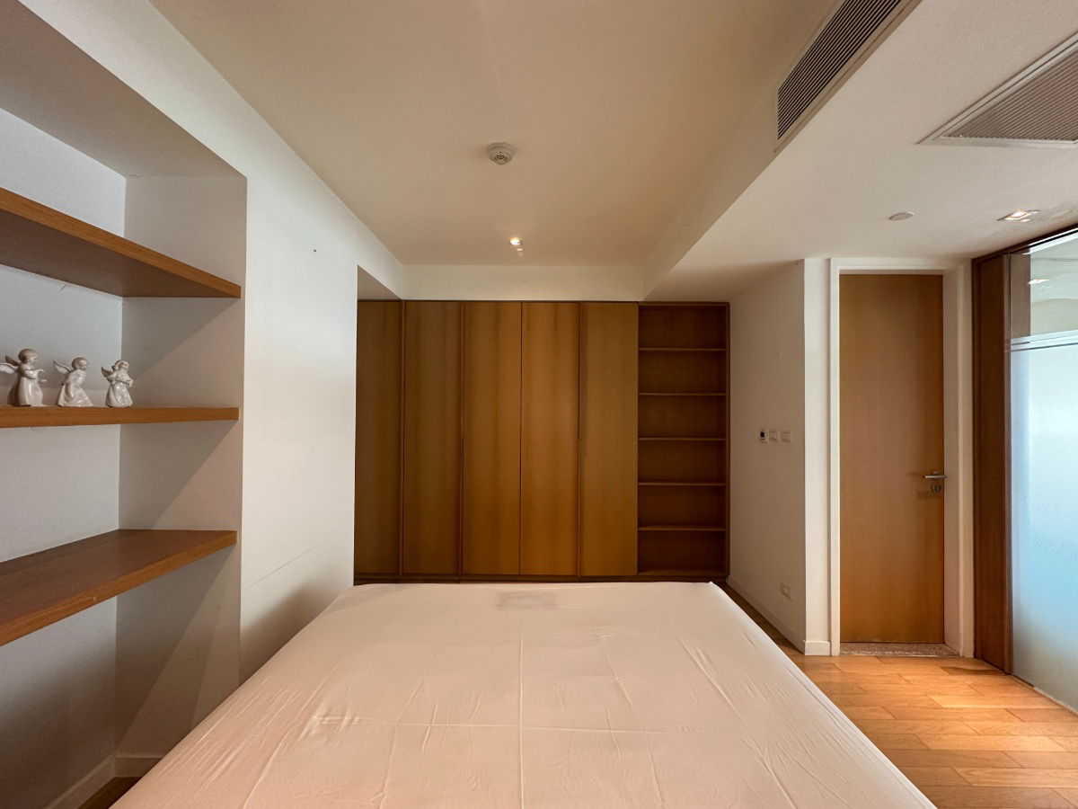 picture The PANO 1 bed 1 bath for SALE - 3/9