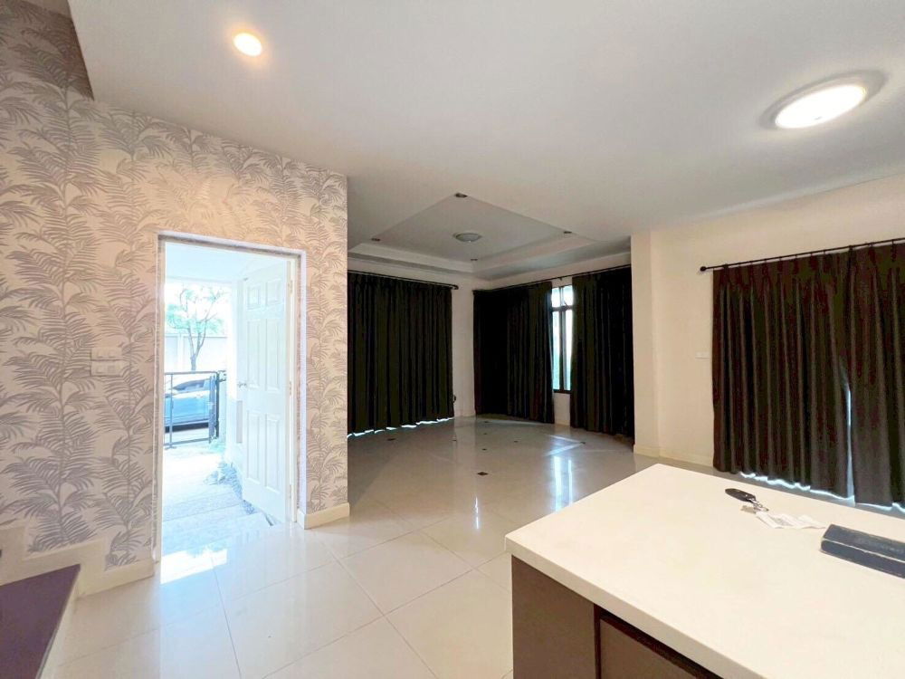 รูป ขายบ้านเดี่ยว 2 ชั้น เศรษฐสิริ บางนา-วงแหวน 3 ห้องนอน พร้อมเข้าอยู่ ทำเลดี ไกล้เมกาบางนา - รูปที่ 3/17