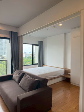 🏠 [ เช่า / Rent ] ห้องวิวคลอง ชั้น 7  บลอคส์ 77 1 ห้องนอน ใกล้ BTS อ่อนนุช
