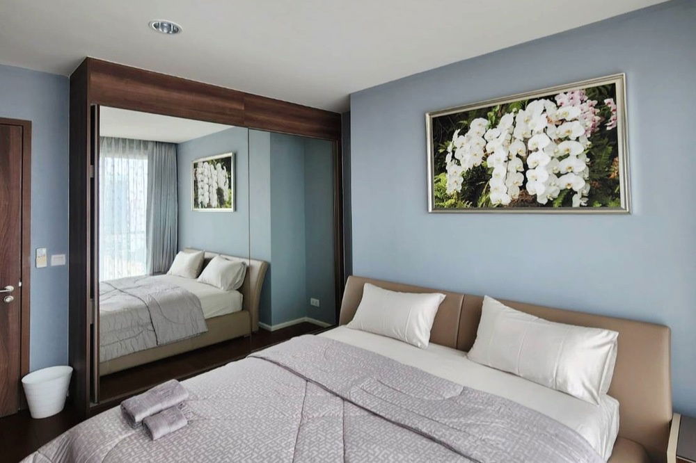 picture For Rent !! high floor28++, Modern style, Rare Item!!, river view! Code C20231100700...Menam Residences, 3 bed, 3 bath, furnished, ready to move in 📣 - 7/10