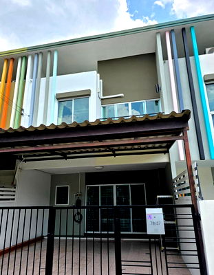 เช่าโฮมออฟฟิศ ถนนรามอินทรา : ให้เช่าทาวน์โฮม 2 ชั้น โครงการ City Sense วัชรพล พื้นที่ 20 ตร.วา 3 ห้องนอน 2 ห้องน้ำ จอดรถได้ 2 คัน