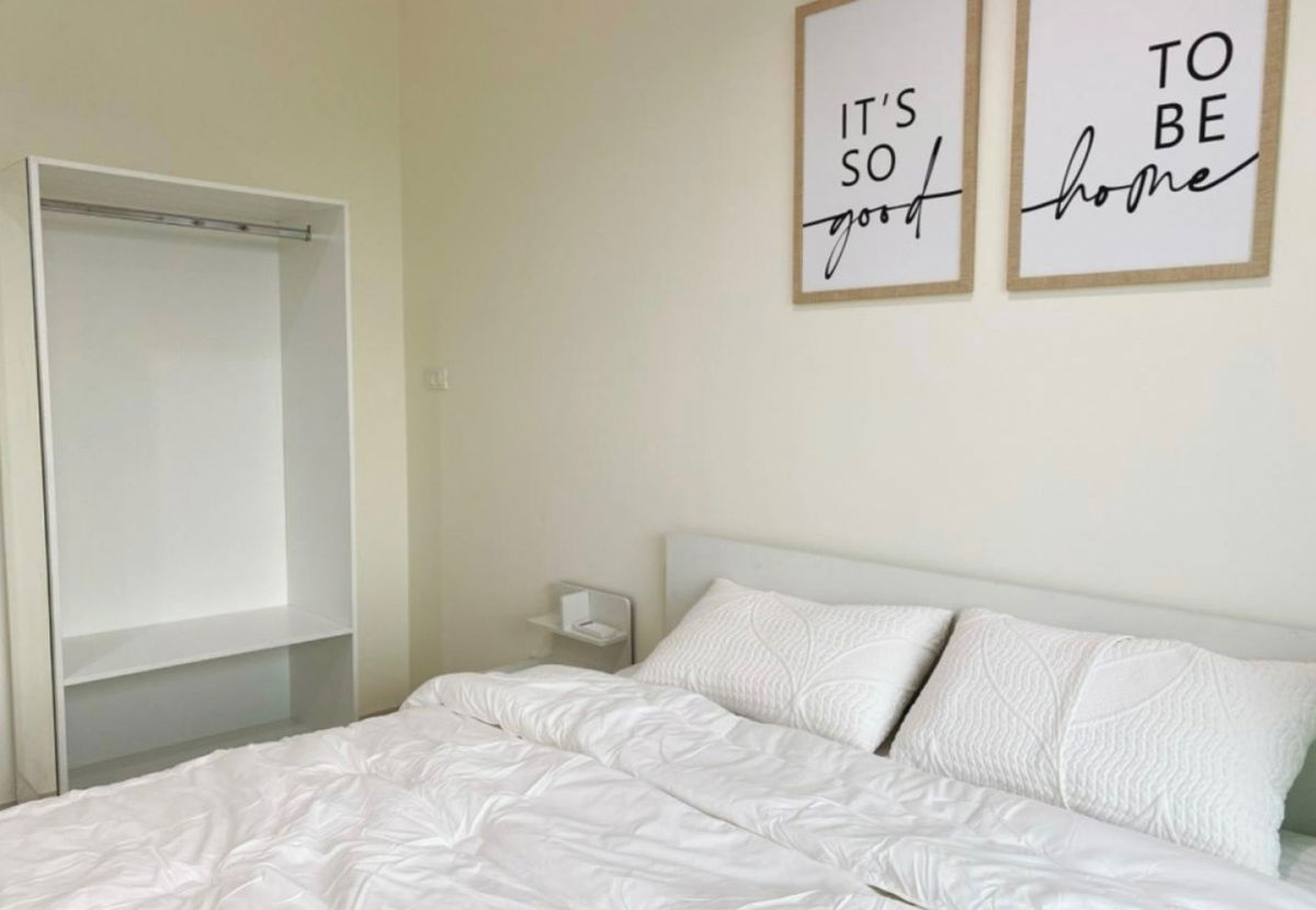 picture For rent: Asakan Place Srinakarin, beautiful, cheap, fully furnished, near MRT Hua Mak (yellow line). Interested, add Line @841qqlnr - 4/9