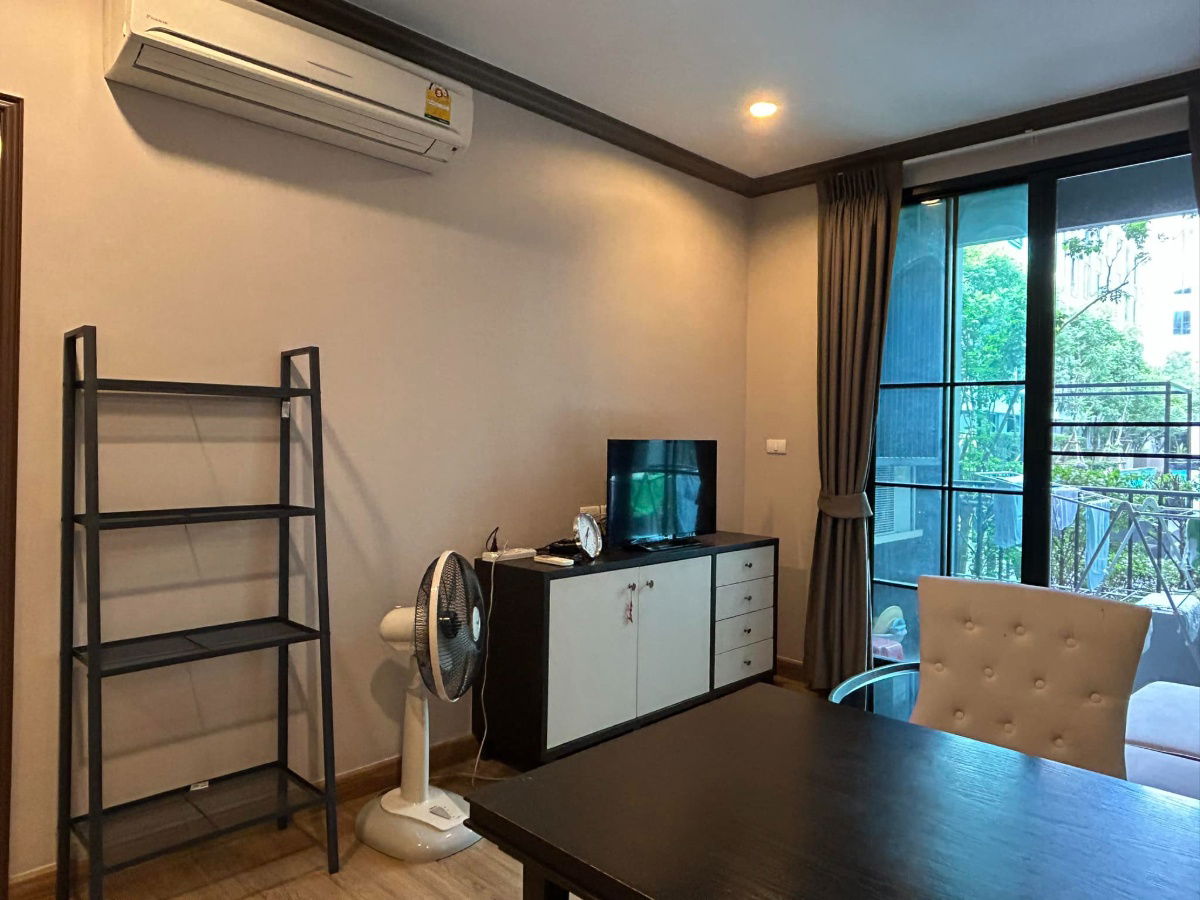 รูป The Reserve Kasemsan 3【𝐒𝐄𝐋𝐋 & 𝐑𝐄𝐍𝐓】🔥ห้องสไตล์ Classic 2 ห้องนอน พื้นที่กว้าง มีอ่างอาบน้ำ! ใกล้BTSสนามกี่ฬา🔥  ติดต่อไลน์ไอดี: @hacondo - รูปที่ 5/10