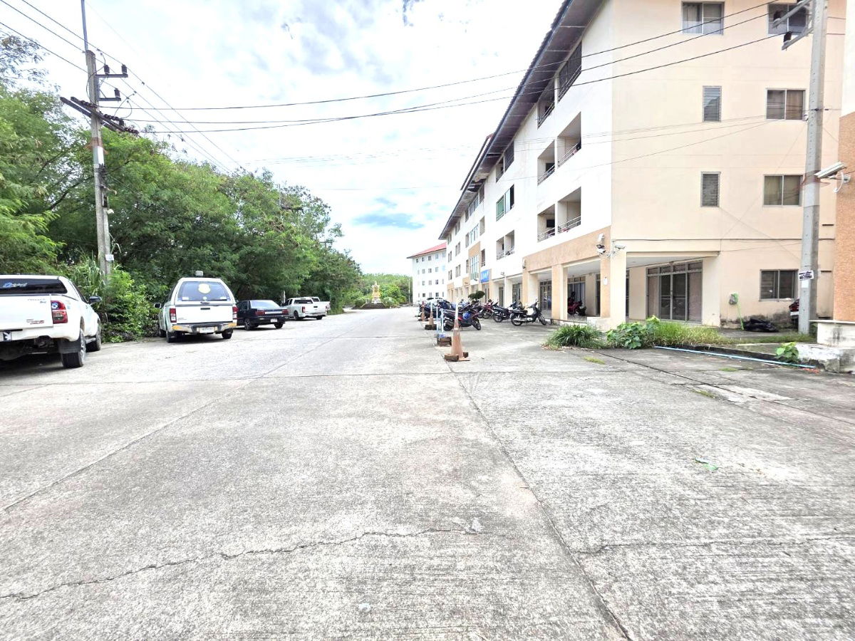 picture Great value with long-term profits! Condo for sale at Eastern Seaboard City, in the heart of Pluak Daeng Industrial Estate, Rayong - 9/12