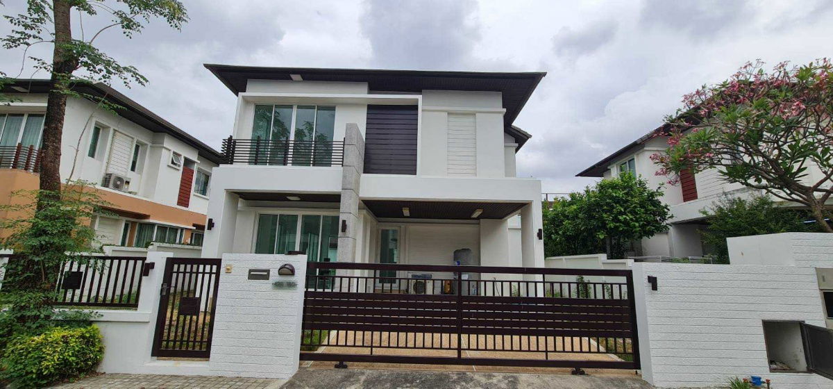 รูป  ขาย บ้านบลูลากูน 1 บ้านสวย สภาพใหม่นางฟ้า พร้อมเข้าอยู่ ทำเล โซนวงแหวน บางนาตราด ใกล้เมกาบางนา - รูปที่ 1/14