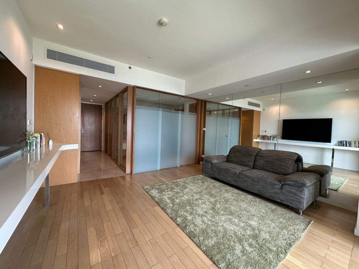 picture The PANO 1 bed 1 bath for SALE - 1/9