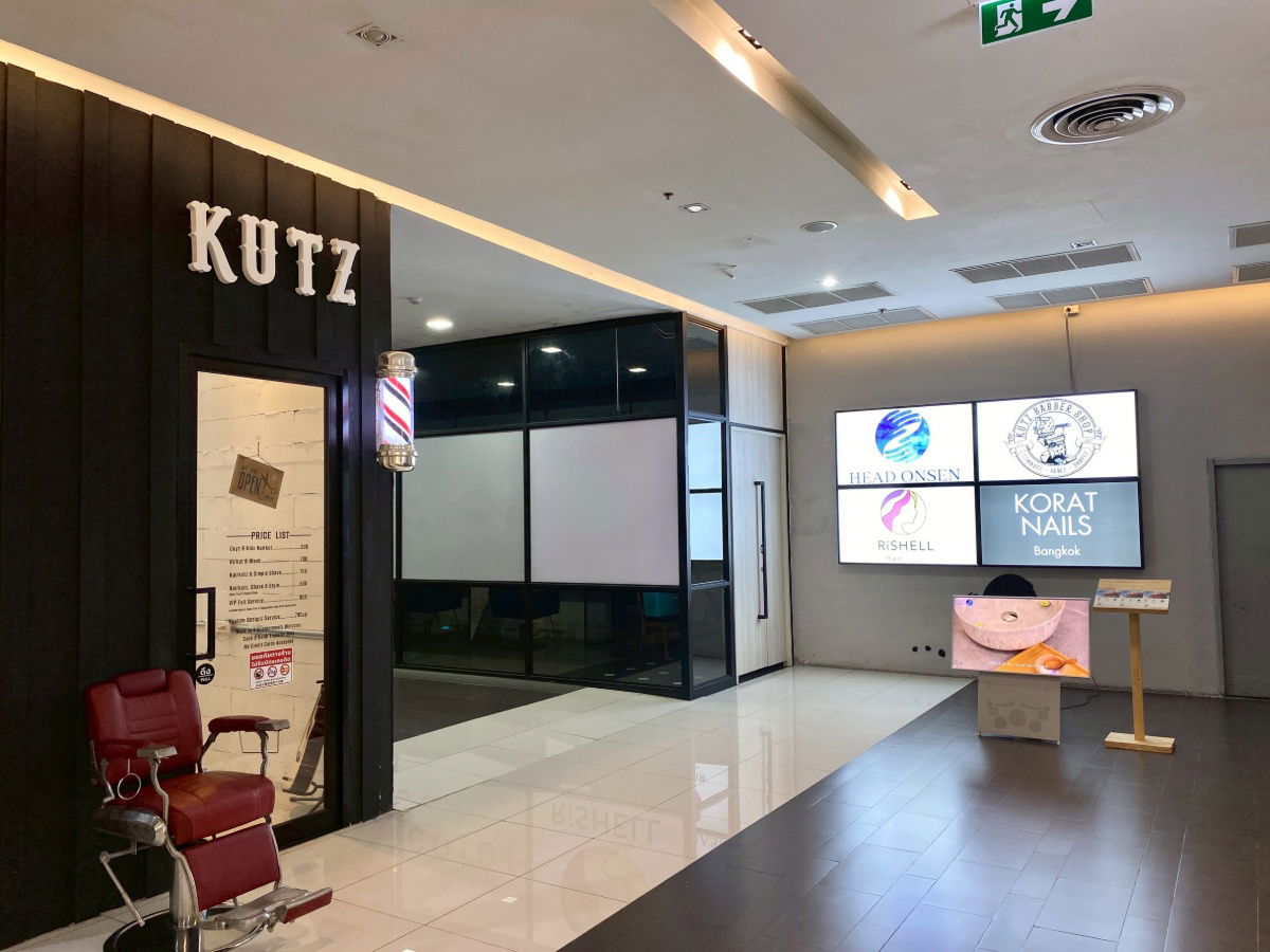 picture ✨ Premium Retail Space for Rent in the Heart of Thonglor–Ekkamai (Owner Post) 📍 Unit 300A | 3rd Floor | Donki Mall Thonglor - 5/9