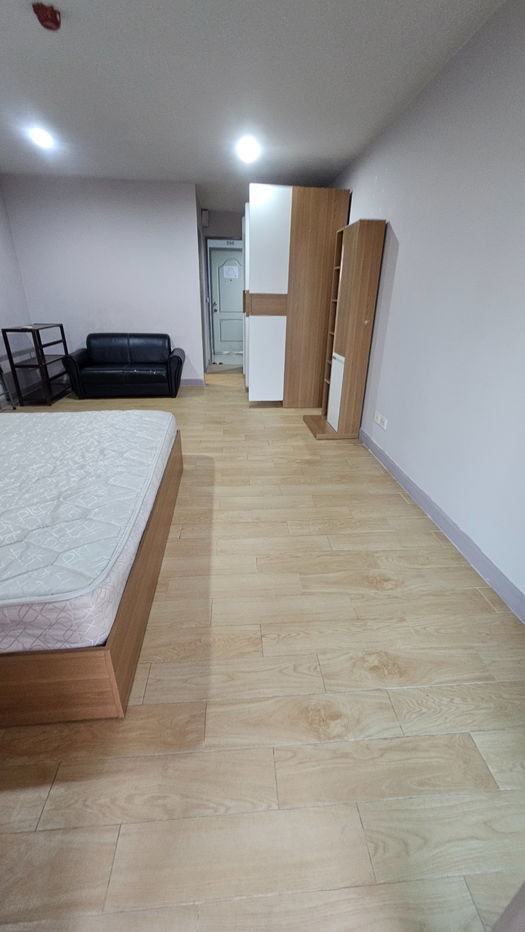 รูป รีเจ้นท์​โฮม​ 8​ พหลโยธิน​67​ ใกล้​รถไฟฟ้า​บีทีเอส​สถานี​สายหยุด​ - รูปที่ 9/14
