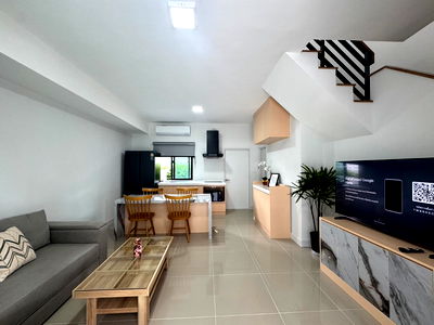 ทาวน์โฮมให้เช่า : WS2949 🏡✨ ให้เช่าทาวน์โฮม Pleno สุขุมวิท–บางนา 2 เลี้ยงสัตว์เล็กได้  ✨🏡  แต่งสวย พร้อมอยู่ เพียง 39,000 บาท/เดือน