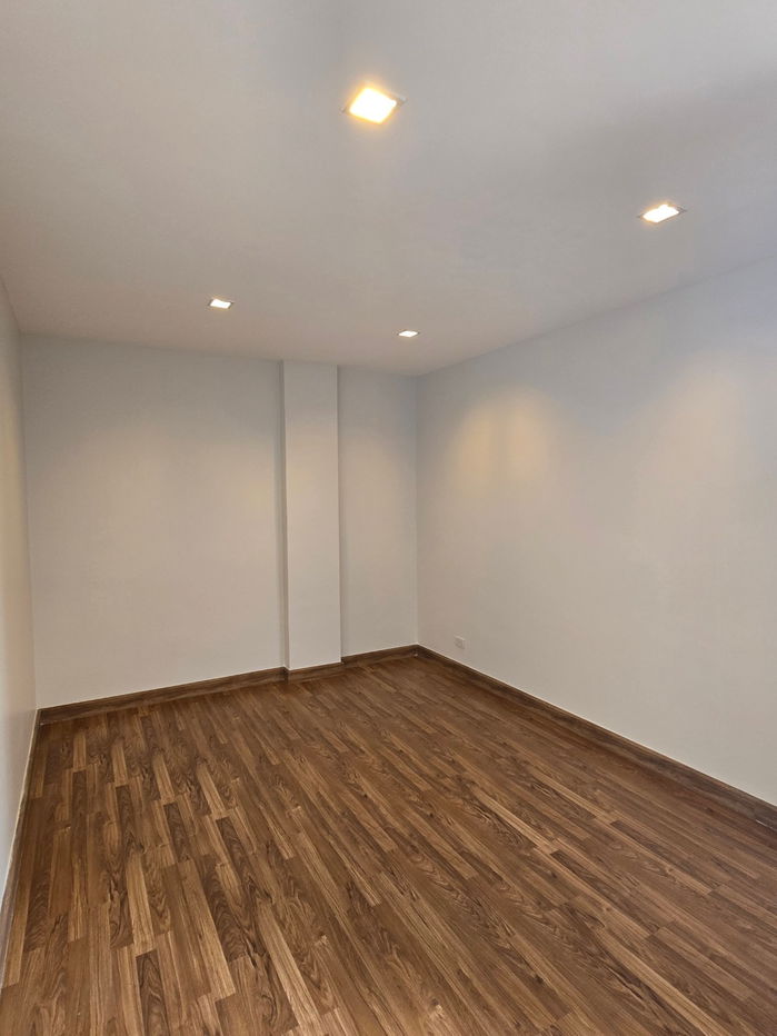 picture For Rent!! 4-Storey Home Office at THE PENTAS Ratchada–Rama 9 (Office Space, House for Rent, Single House for Rent) - 50/60