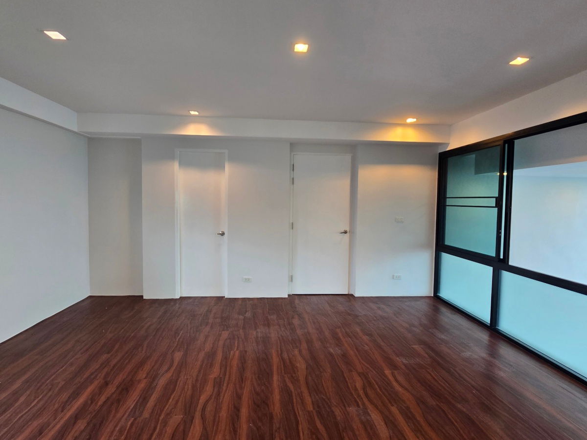 picture For Rent!! 4-Storey Home Office at THE PENTAS Ratchada–Rama 9 (Office Space, House for Rent, Single House for Rent) - 55/60