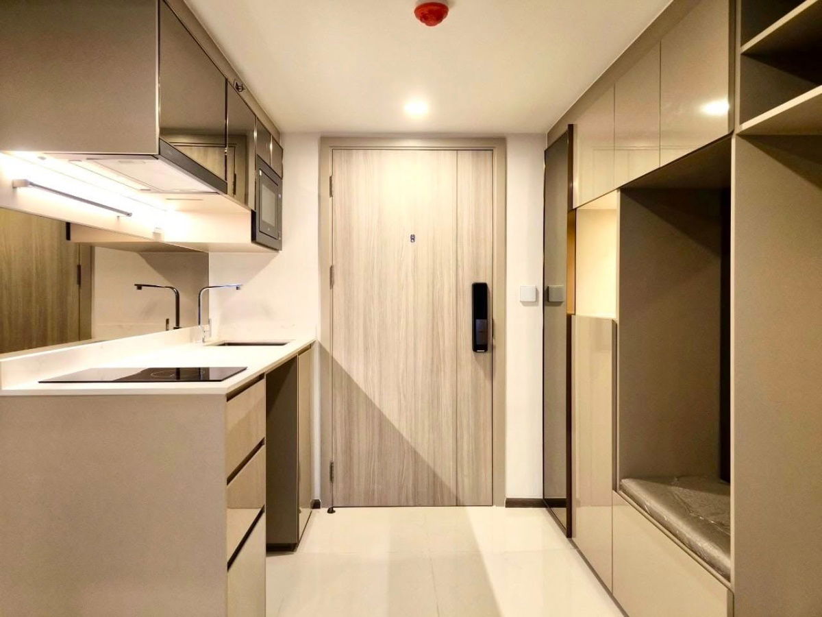 รูป Park Origin Ratchathewi【𝐒𝐄𝐋𝐋 & 𝐑𝐄𝐍𝐓】🔥Luxury Living เส้นสายคมกริบ แยกมุมพักผ่อน–ทำงานลงตัว🔥  ติดต่อไลน์ไอดี: @hacondo - รูปที่ 4/5