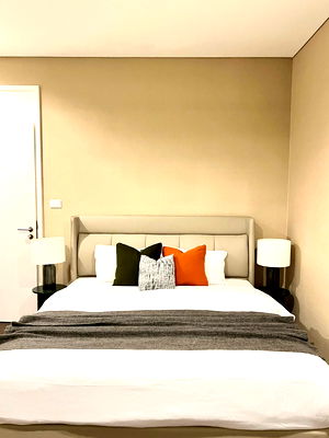 เช่าคอนโด จตุจักร : The Saint Residences ห้องสวย ราคาดี สอบถามเพิ่มเติมได้ที่ Line @condorental