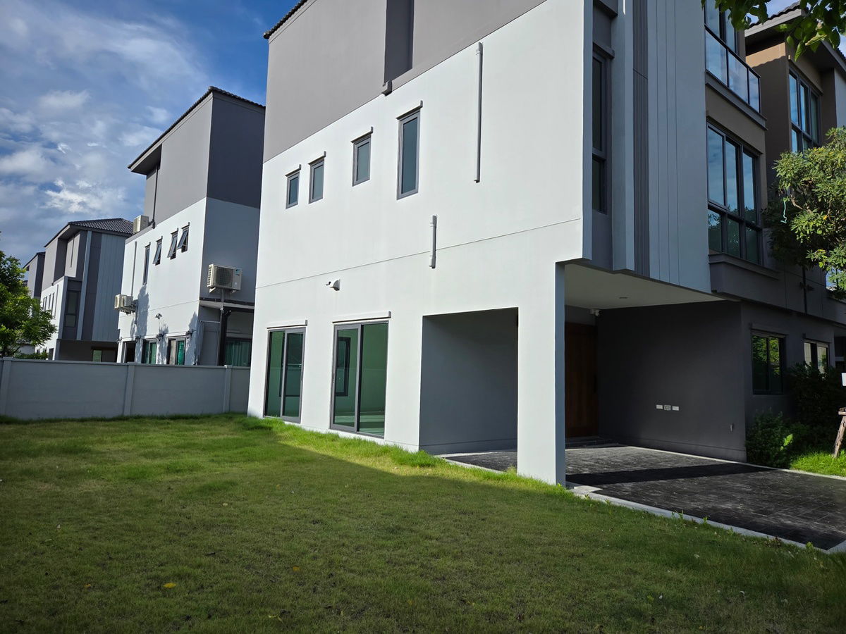 รูป New Home for Sale – บ้านกลางเมือง THE EDITION สุขสวัสดิ์ | แบบ TOPAZ 218 ตร.ม. | ที่ดิน 63.6 ตร.ว. | บ้านเลขที่ 199/9 - รูปที่ 4/30