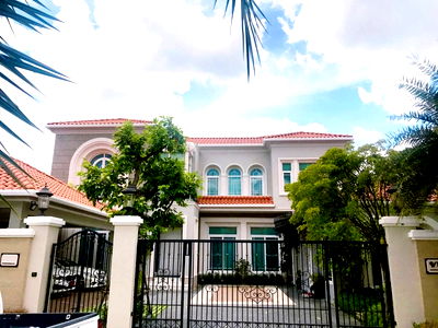 บ้านเดี่ยว วิทยาลัยอาชีวศึกษาธนบุรี : ขายคฤหาสน์หรู ลดาวัลย์ ราชพฤกษ์-ปิ่นเกล้า  ตำแหน่งหลังมุมพื้นที่กว้าง ขอเรียนเชิญมาสัมผัสบรรยากาศจริงของโครงการค่ะ🍀🌟