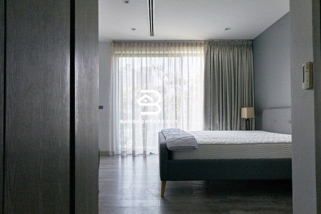 picture Townhouse for rent in Sukhumvit-Prompong - 8/19