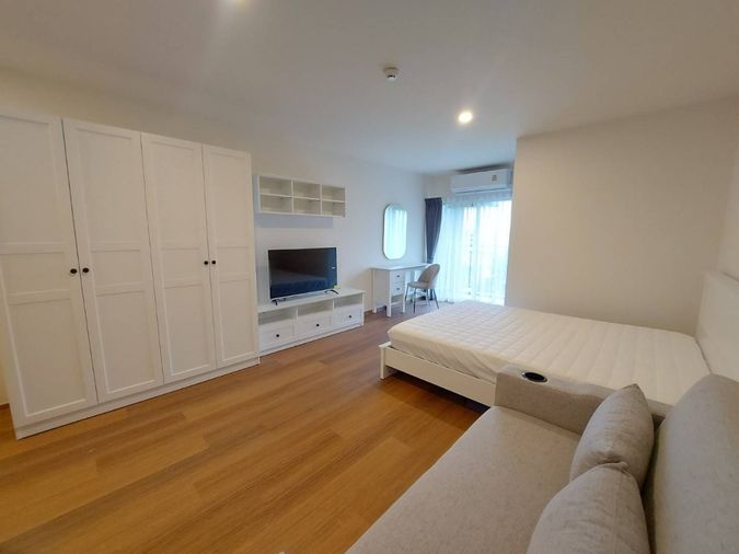 Studio condo for rent, 30 sqm, Lumpini Condotown Ekachai 48