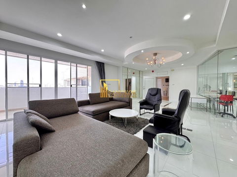 DS Tower 1 | Beautiful 4 Bedroom Condo in Phrom Phong Area - BR12485CD