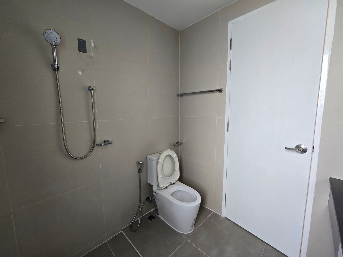 picture For Rent!! 4-Storey Home Office at THE PENTAS Ratchada–Rama 9 (Office Space, House for Rent, Single House for Rent) - 41/60