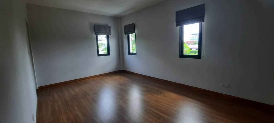 รูป บ้านเดี่ยวเช่า 4ห้องนอน  6ห้องน้ำ โครงการ Centro วิภาวดี ดอนเมือง  - รูปที่ 4/10