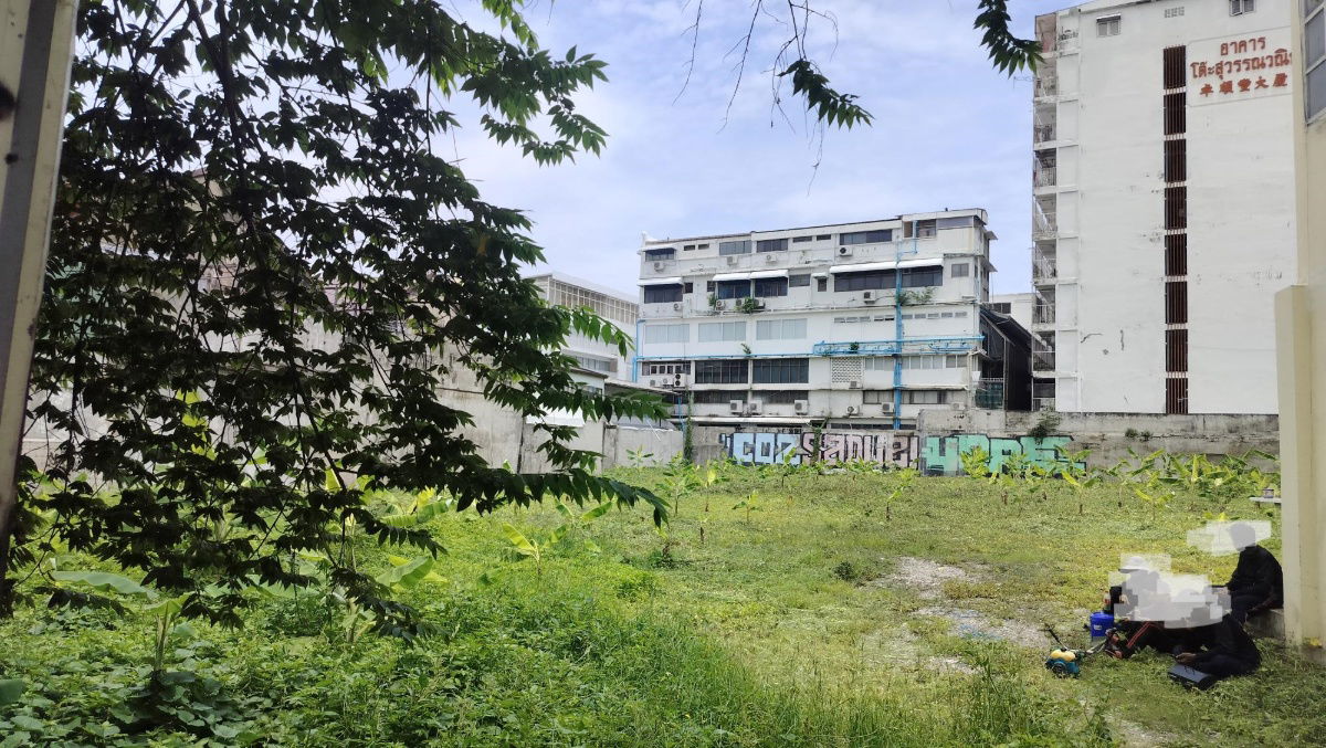 รูป ขายที่ดินสวย ใกล้สถานีรถไฟหัวลำโพง  ขนาด 1-3-3.1 ไร่ (703.1 ตรว.) - รูปที่ 4/8