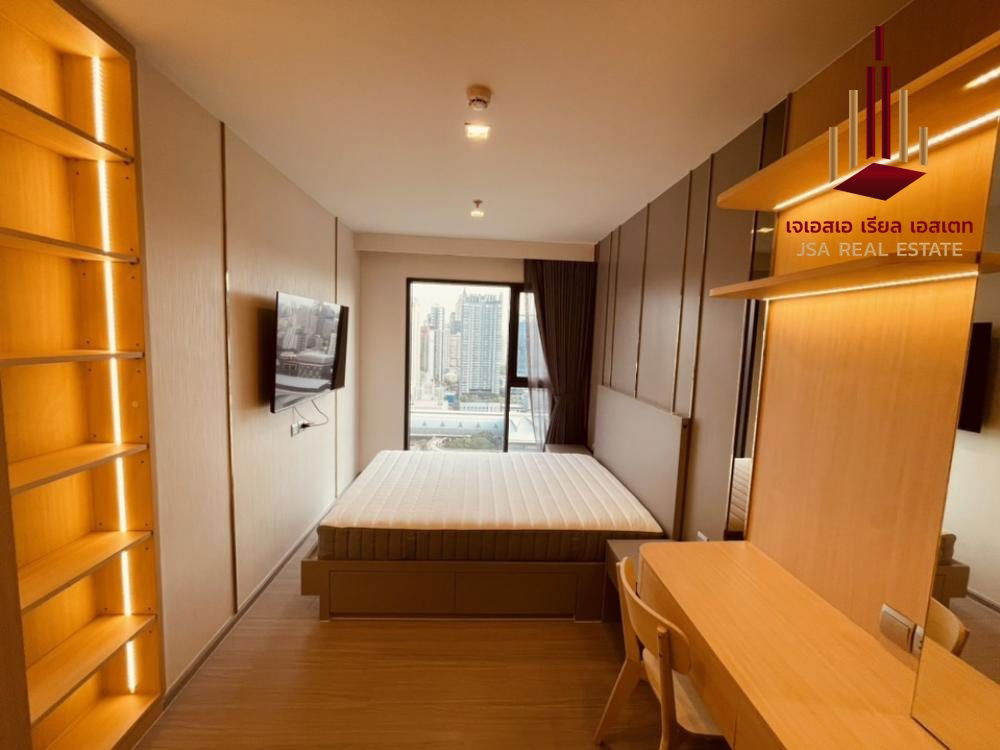picture ✨ For Rent: Life Asoke Hype Rama 9 Condo ✨    💰 Only 42,000 THB/month - 4/7