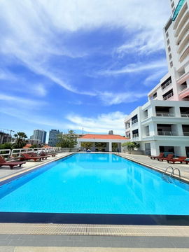 Pratumnak Hills Condo near Cosy Beach and Pattaya View Point, Large Studio 44sq.m, Thai name
