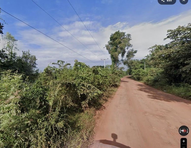 รูป ขาย ที่ดินเปล่า 8ไร่ 72 ตร.ว. ใกล้ถนนมิตรภาพ ต.นาพู่ อ.เพ็ญ จ.อุดรธานี - รูปที่ 2/5