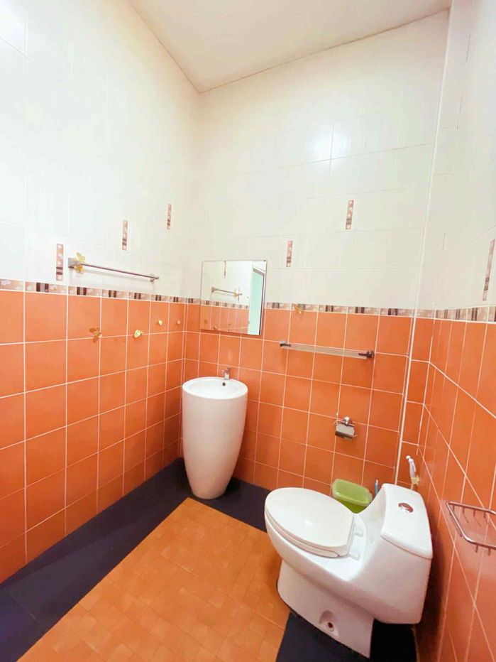 picture Private garden villa for  sale Large detached house with a 1.5-story layout, 3 bed rooms 3 bath rooms - 18/29