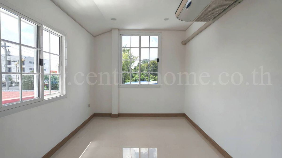 รูป บ้านเดี่ยว กรีนเลค บางนา - ตราด หลังมุม รีโนเวทใหม่ - รูปที่ 18/20