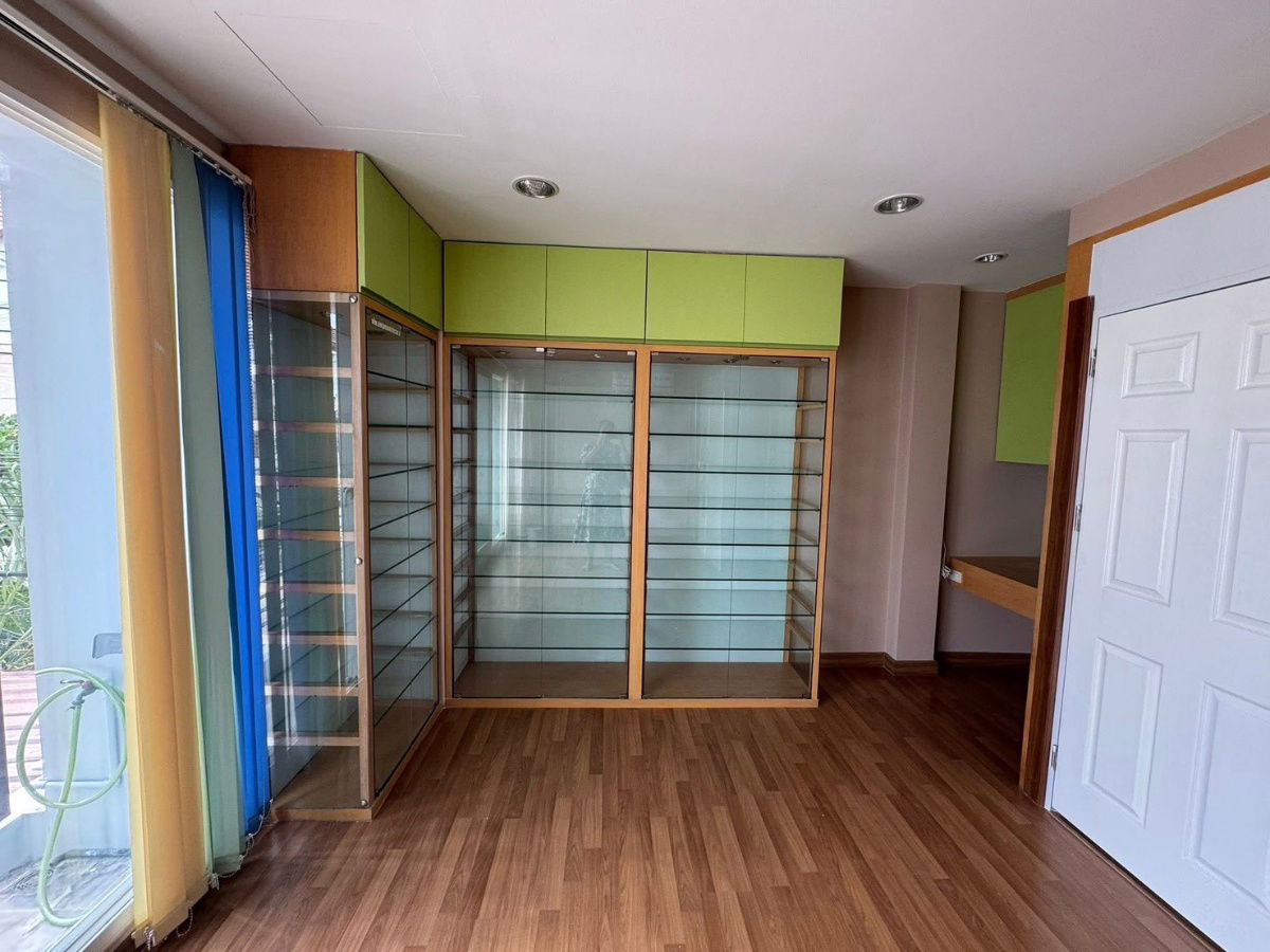 รูป 🏡 ให้เช่าทาวน์โฮม 3 ชั้น หลังมุม โครงการบ้านกลางเมือง เออร์บาเนี่ยน พระราม 9 – ลาดพร้าว - รูปที่ 17/19
