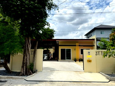 Houses for rent Muang Nonthaburi Nonthaburi : Prachaniwet Village 2, Phase 3, furnished, 60 sq m, 2 bedrooms, 22,000 baht