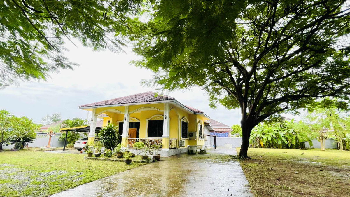picture Private garden villa for  sale Large detached house with a 1.5-story layout, 3 bed rooms 3 bath rooms - 21/29