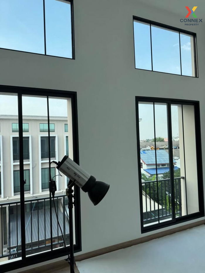 picture For Rent Townhouse/Townhome  , PATIO Kallapaphruk - Sathorn , Bang Khae , Bang Khae , Bangkok , CX-130060 ✅ Live chat with us ADD LINE @connexproperty ✅  - 5/6