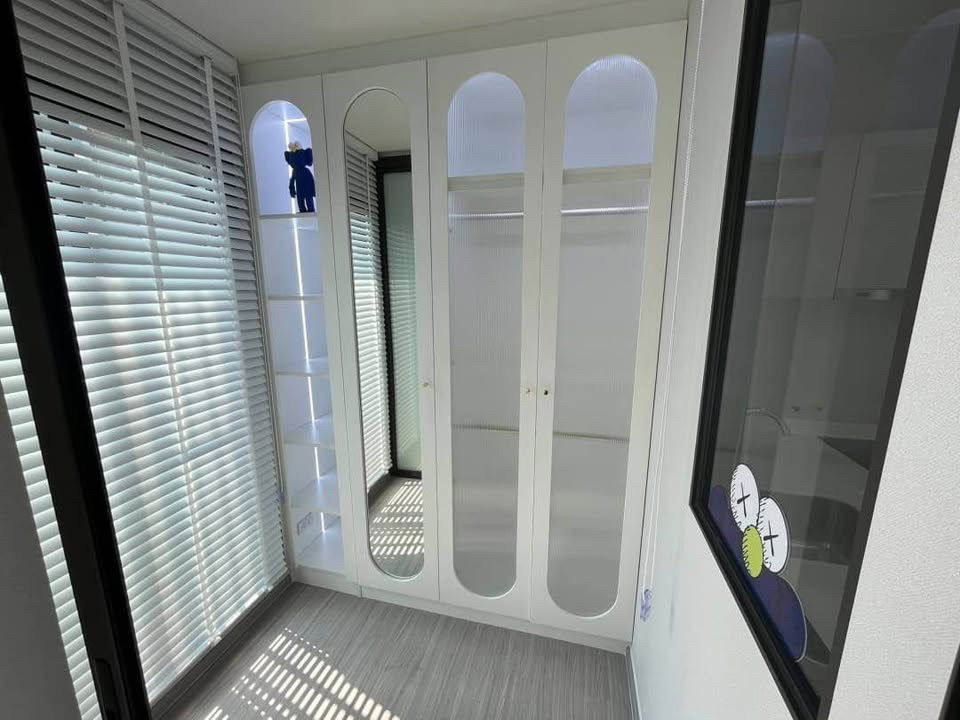 picture For Rent " Life Sathorn Sierra "  Fully furniture , ready to move in  //Ask more info LineID: @thirdproperty  - 7/8