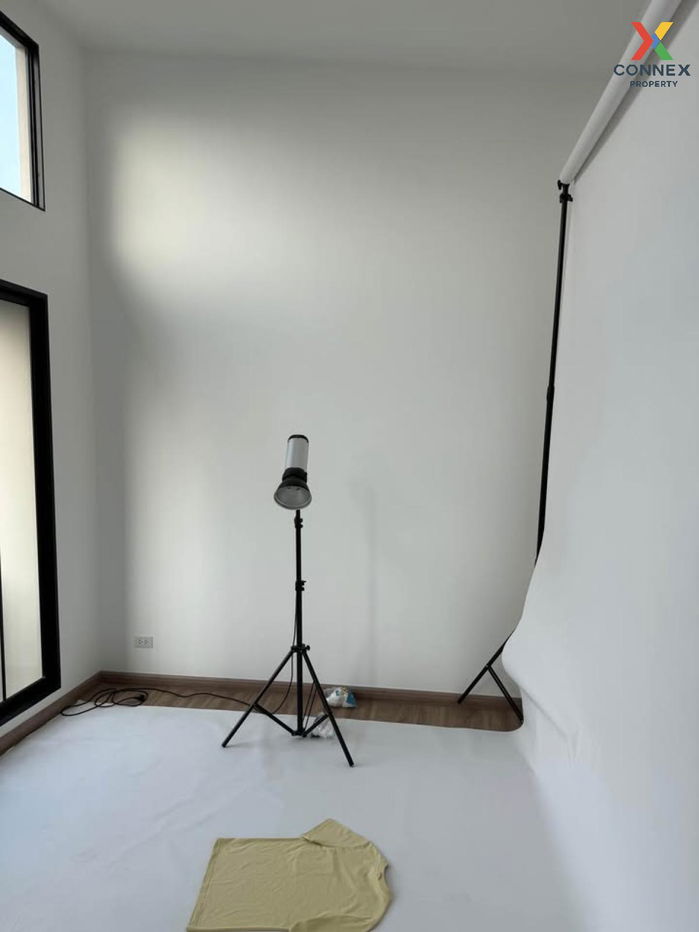 picture For Rent Townhouse/Townhome  , PATIO Kallapaphruk - Sathorn , Bang Khae , Bang Khae , Bangkok , CX-130060 ✅ Live chat with us ADD LINE @connexproperty ✅  - 4/6