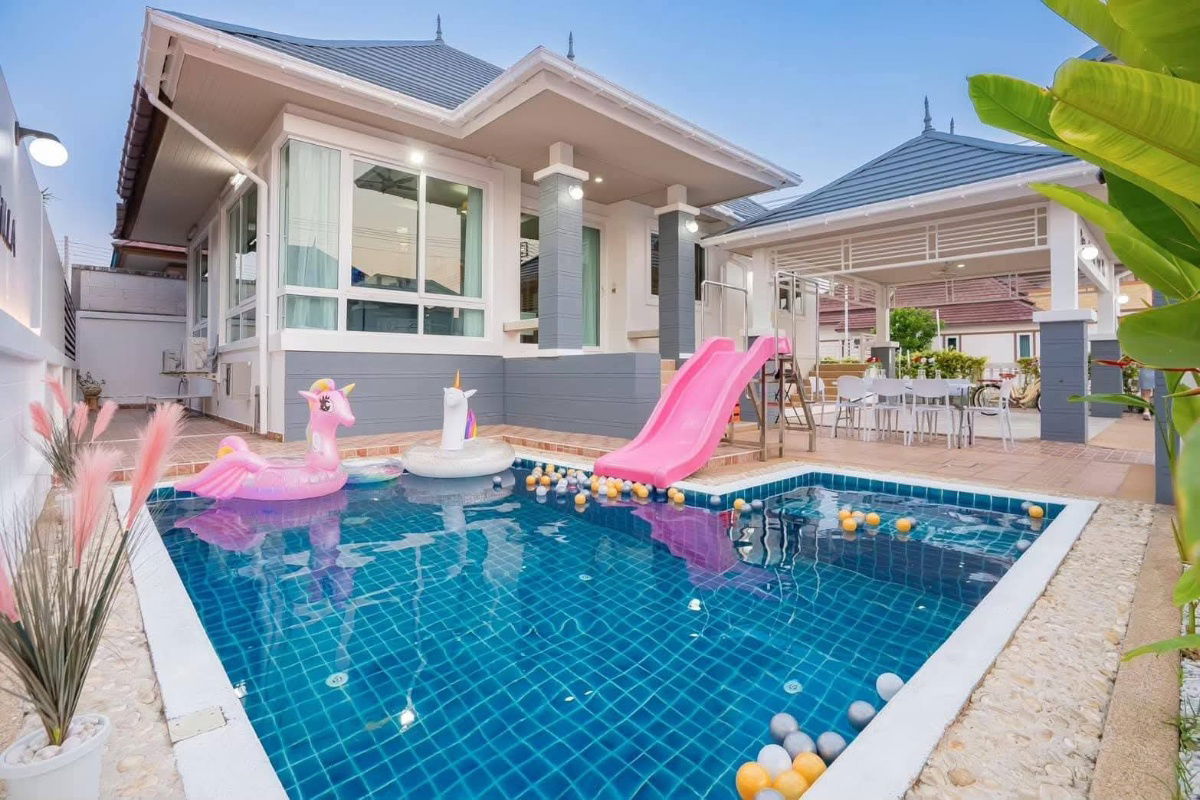 รูป บ้านเดี่ยวพูลวิลล่า ติดถนนชายทะเล ใกล้สวนน้ำโคลัมเบีย บางเสร่ - รูปที่ 1/11