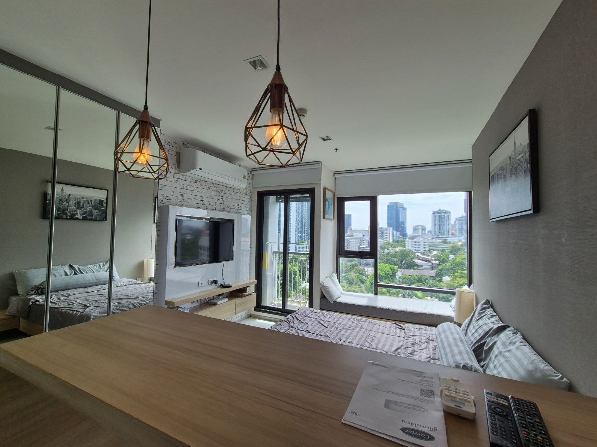 picture Ready to move in rhythm 36-38 studio fully furnished 18K per month - 10/11