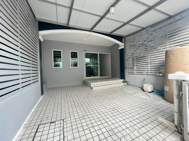 รูป ขายบ้านหมู่บ้านมะลิวัลย์ ซอยวโรชา อำเภอบางบ่อ  จังหวัดสมุทรปราการ - รูปที่ 2/17